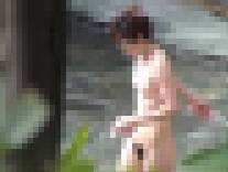咲乱美女温泉－覗かれた露天風呂の真向裸体－お姉さま編 オムニバス Vol.4