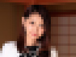 朝ゴミ出しする近所の遊び好きノーブラ奥さん