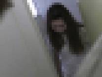 バレたら脱出不能 命がけ潜伏洗面所！ Vol.11 ウンコ大量生産