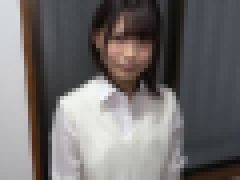 無修正個人撮影作品「10代現役生、奇跡の美少女しほちゃん。熱狂的ファンに好き勝手やられ、人生初の精液ごっくんに大量中出し&大量顔射。」